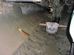 Vyrovnání podkladu v kanalizační stoce