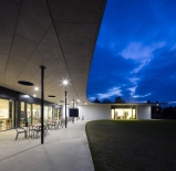 Obr. 3c: Centrum pro handicapované studenty se studentským klubem Jihočeské university v Českých Budějovicích