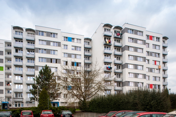 Obr. 5a: Odstranění vad panelových domů