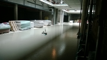 Cementový potěr Cemflow v obchodních prostorách