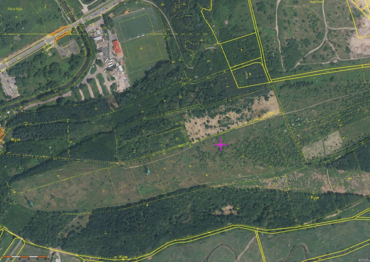 Letecký pohled vrch Horka v Praze 14 s vyznačením umítění rozhledny