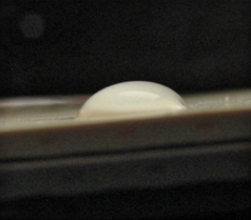 Obr. 12: ÚHEL kontaktu měření smáčivosti