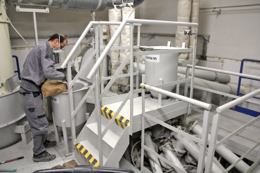 Obr. 1: Výroba suché prefabrikované směsi