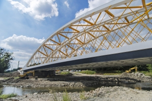 Obr. 5: Statický systém – „síťované oblouky“