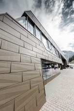 Údolní stanice lanovky Seiser Alm od Prefy