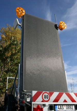 Obr. 19: Mobilní liniové řízení dopravy před dopravním omezením – nasazení na D5