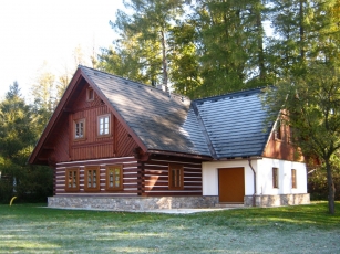 Roubení na podezdívce