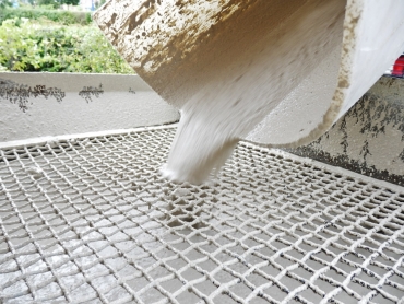 Anhyment – plnění šnekového čerpadla