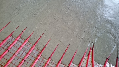 Cemflow – zalití podlahového topení