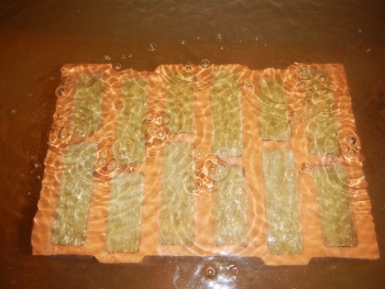 Obr. 3: Extrémní zkouška nasákavosti ponořením do vody na 3 dny