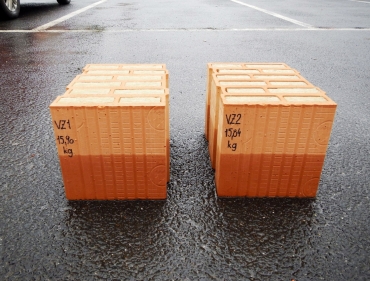 Obr. 5, 6: Simulace působení intenzivního deště