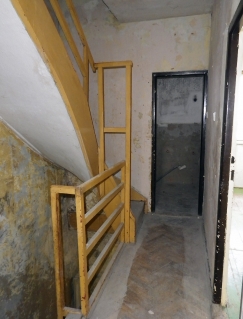 Obr. 11: Jádro dispozice před renovací a po ní