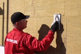 Odborná instalace zateplení fasády