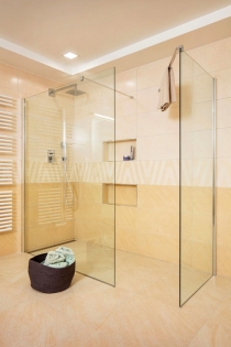 3. místo: František Preis, obkládačky série Sandy formátu 30x60 cm a šedé spáry