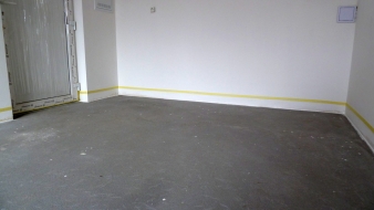 Nátěr SIGMAFLOOR 2K Epoxy Aqua chrání betonové podlahy v interiéru