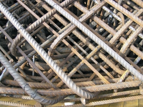 Obr. 11: Detail vyztužení tunelů Národního divadla