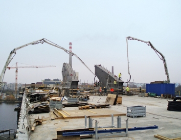 Obr. 12: Betonáž Trojského mostu