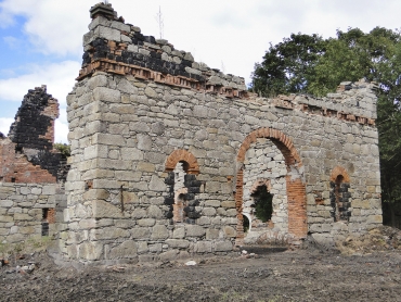 Odborné stavební práce byly zahájeny v červnu 2016