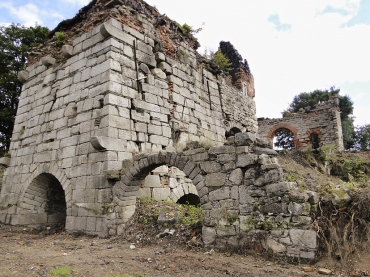 Pec se jeví jako vynikající a zachovaný doklad staršího železářství v Krušných horách