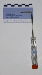 Obr. 2: Při této jehlové zkoušce byl dokonce otevřen „vak“ plný vody
