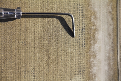 Obr. 4: Přiklad povrchu fólie, na který není možné nic dalšího navařit