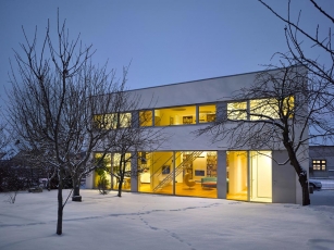 3. místo – Dům plný světla (D22), autoři: MgA. Radim Babák a MgA. Ondřej Tobola