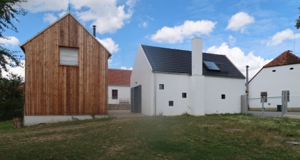 Palírna destilátů v Javornici v Pošumaví (ateliér ADR)