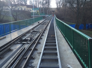 Kompozity při rekonstrukci mostu lanové dráhy na Petřín