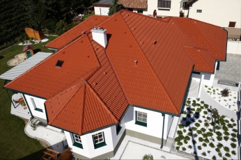 Všechny krytiny od BRAMACU disponují širokou nabídkou příslušenství a doplňků