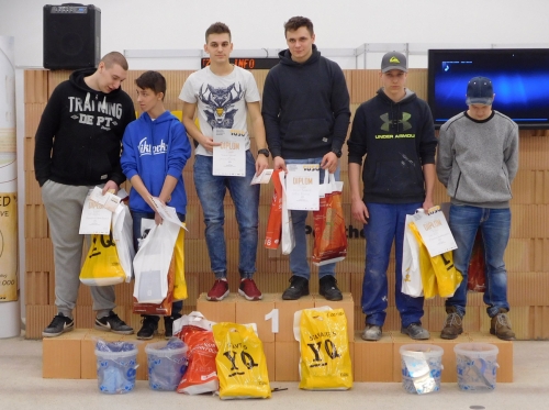 Mateusz Jędrosek a Kaċper Gaczyński z CKZ i U, Racibórz (Polsko)