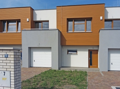 Obr. 13: Řadové domy Pitkovice 