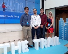 Studenti z ČVUT vyhráli soutěž s robotem na úklid staveniště