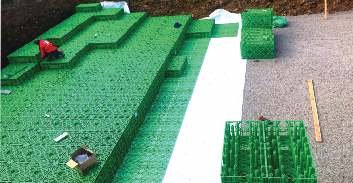 Systém Raineo® lze velmi jednoduše přizpůsobit konkrétnímu účelu v oblasti zachycování, čištění a transportu vody