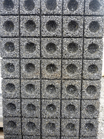 Obr. 6–9: Povrchové úpravy protihlukových stěn s využitím gumového granulátu