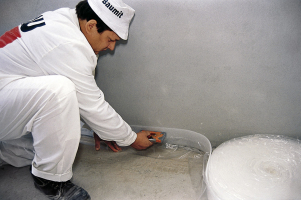 Před vlastní pokládkou potěru je vždy velmi důležitá pečlivá příprava podkladu – ať se již jedná o potěr kontaktní, oddělený nebo plovoucí