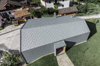 Salón krásy ve vsi Livo v Itálii s výrobky PREFA