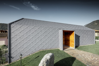 Salón krásy ve vsi Livo v Itálii s výrobky PREFA