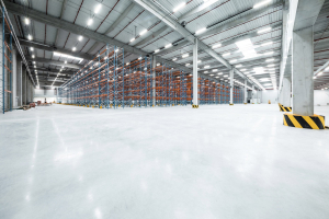 Firma HSF System SK dokončila druhou etapu logistického centra pro společnost DSK Logistik v průmyslovém parku Kostolné Kračany