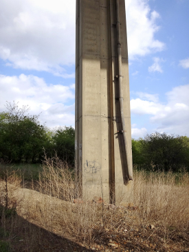 Nefunkční odvodňovač mostu