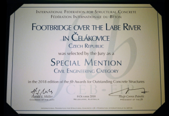 Prestižní ocenění pro lávku z UHPC v Čelákovicích
