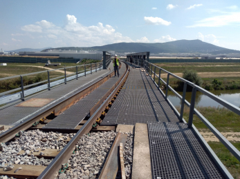 Kompozitní konstrukce MEA snížily hlučnost železničního mostu na Slovensku