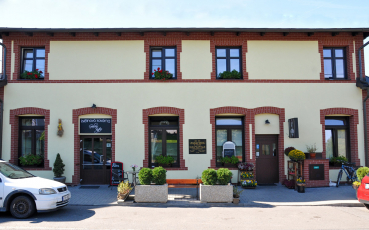 Imitace zdiva z lícových cihel pomocí speciálních kreativních omítek Cemix