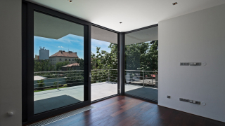 E4 dům budoucnosti – okna Vekra