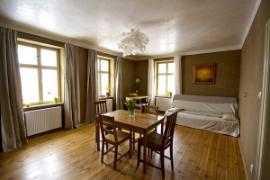 Interiéry s příčkami z nepálených cihel Heluz Nature Energy s hliněnou omítkou