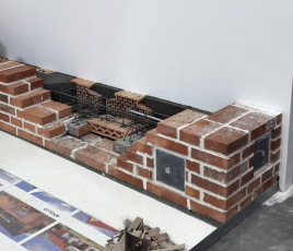 Obr. 19: Závitové tyče a výztuž věnce u stropu MIAKO BNK