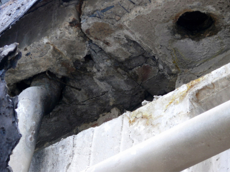 Neproinjektované kanály