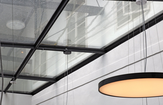 Obr. 10: Uložení konstrukce zastřešení do původního objektu