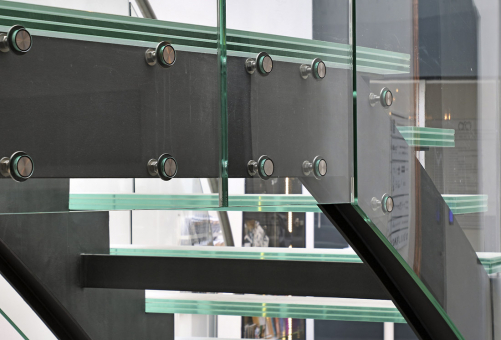 Obr. 13: Detaily schodiště