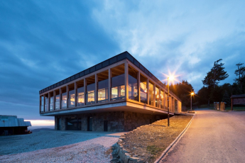 Horní stanice lanovky na Pustevnách, Kamil Mrva Architects, foto studio Toast