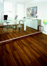 1FLOOR SELECT, dekor Ořech, zdroj KPP